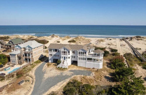 Corolla House | OCEANFRONT, Ocean views! Wild Horses! Private Pool, Hot Tub! 4x1467, Dixie Sandcastle