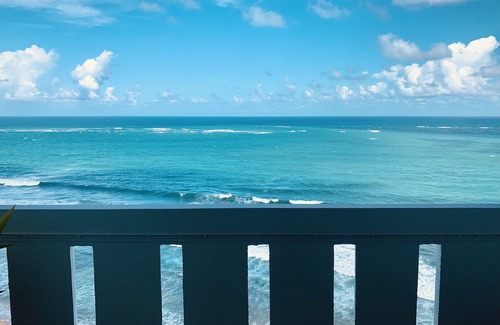 Condado Apartment | Oceanfront on 17th Floor in Condado