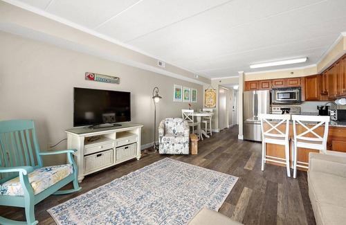 North Ocean City Condo | Oceanfront One Bedroom Condo with Larger Floorplan