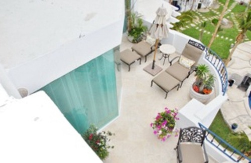 San Jose del Cabo Condo | Oceanfront Penthouse- Steps to the Beach, Luxury rental