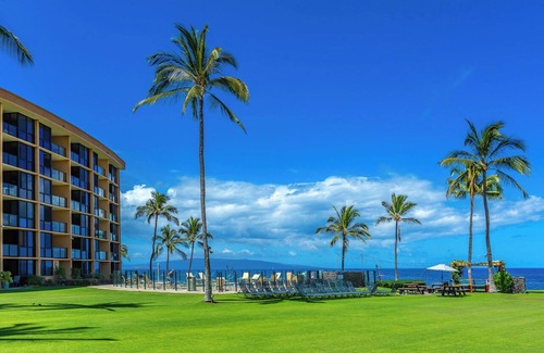 Kihei Condo | Oceanfront Penthouse with Views