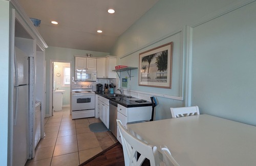 Topsail Beach Cottage | Oceanfront, PET FRIENDLY & affordable 2 Br duplex - & you can book both sides!