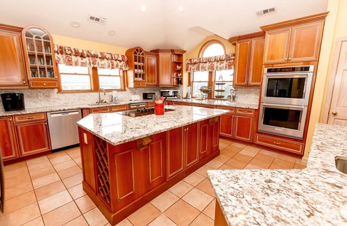 Ocean Hill House | OCEANFRONT, Priv Pool, ELEV, Htub, pool table-OH2, Another Sea Esta