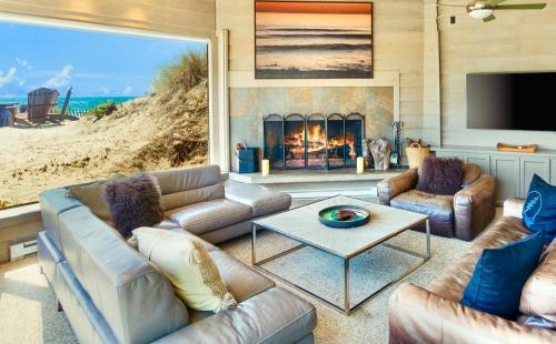 Watsonville House | Oceanfront Retreat on Pajaro Dunes Beach