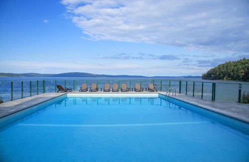 North Oyster Condo | Oceanfront Seaside Vacay with stunning views at Inn of the Sea,Pool/Hot Tub/Dock