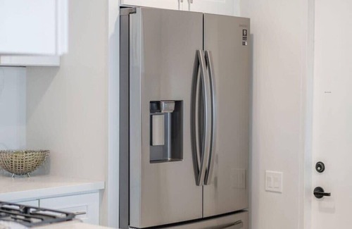 Village of La Jolla Condo | Oceanfront Studio in Heart of La Jolla Cove