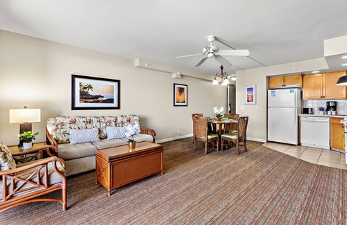 Kahana Condo | Oceanfront Studio W/Beach Access and Pool. Amazing Views!
