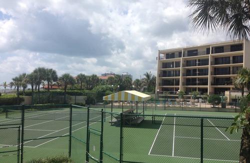 Central Beach Condo | Oceanfront upscale condo, Vero Beach, Florida, 2 bedrooms