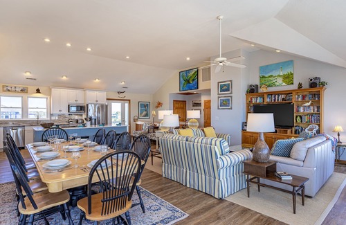 Whalehead Beach House | Oceanfront w Elevator, 6 Bedrooms & Private Walkway, Custom Pool, VIEWS