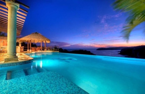 Santa Maria Huatulco House | Oceanfront Weddings & Family Reunions, Beach View Private Resort, Huatulco Beach