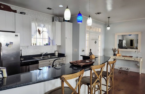Melrose on the Beach Cottage | OCEANFRONT with Golf cart & Amenity Access