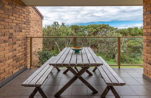 Boomerang Beach Apartment | Oceanside 20 - Sapphire