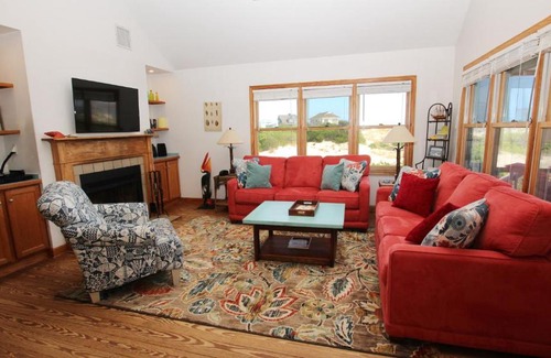 Corolla House | Oceanside, Ocean Views, Close to Beach, Wild Horses, 4x1613, Bayberry Dune