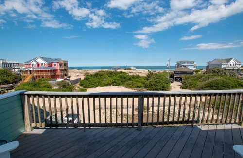Corolla House | Oceanside, Private Pool, Wild Horses, Hot Tub, 4x1614, Let's Just Sea