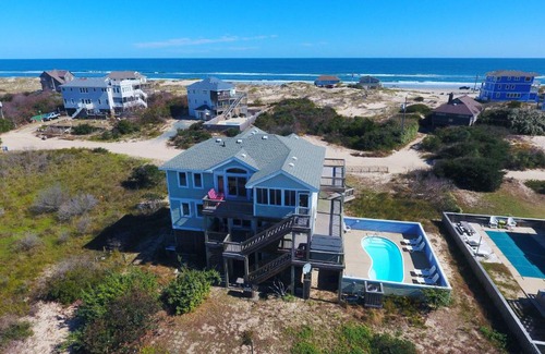 Corolla House | Oceanside, Private Pool, Wild Horses, Hot Tub, 4x1614, Let's Just Sea