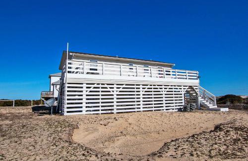 Corolla House | Oceanside, Wild Horses! Beach getaway, remote location, 4x1701, Sandy Paws Retreat