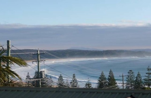 Tathra House | oceanspray holiday house