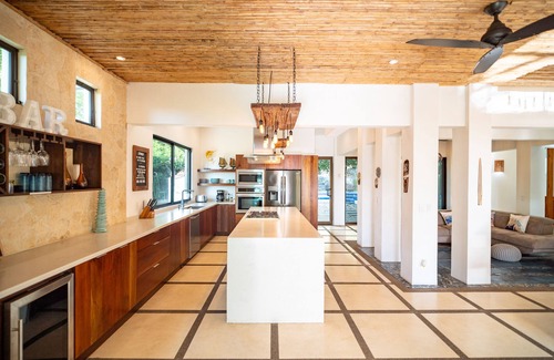 Potrero Villa | Oceanview 4BR Villa, Great Sunsets, Tranquil Beaches, Dining Nearby, Concierge