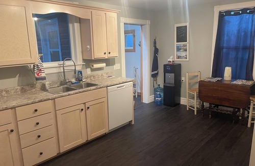 Back Bay Cottage | Oceanview Charming 3-bedroom cottage with WiFi in delightful Back Bay