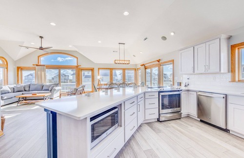 Ocean Isle Estates House | Oceanview Dog Friendly Home w/Pool, Hot Tub, Elevator, Game and Media Rooms