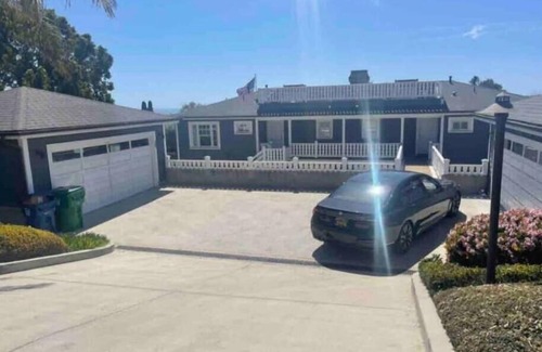 Summerland Condo | Oceanview Luxury Summerland Beach Condo B above Wine Tasting Room- walk to beach