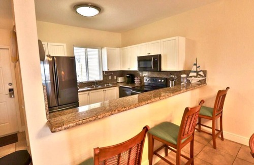 Alice Town Villa | Oceanview "Sunny Daze" 2 bed-2bath Condo