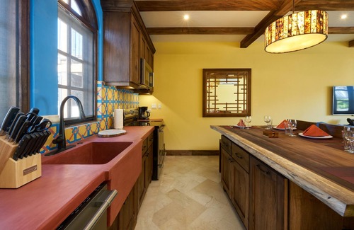 Las Catalinas Apartment | Oceanview Sunset Terrace close to the Beach at Las Catalinas