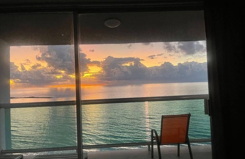 Punta Cancun Condo | OCT NOV SALE. Beach Front Penthouse Ocean Dreams Resort w/Amazing Views!