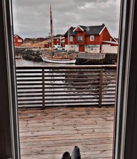 Stamsund House | Odinbua, ditt Lofoten-eventyr starter her