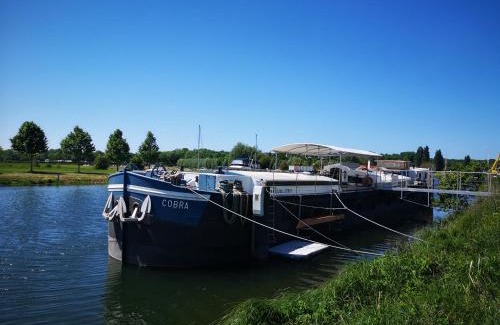 Boismont House | Odyssée gîte sur Péniche