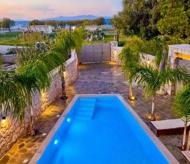 Petaloudes Apartment | Odyssea Seaside Apartment with Sea View and Pool