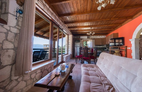 Agia Efimia Apartment | Odysseus - Luxury Stone Apartments with stunning sea view