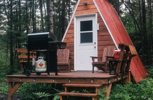 Blue Sea Cabin | Off-Grid Romantic A-Frame Nestled in Nature in Beautiful Blue Sea, QC