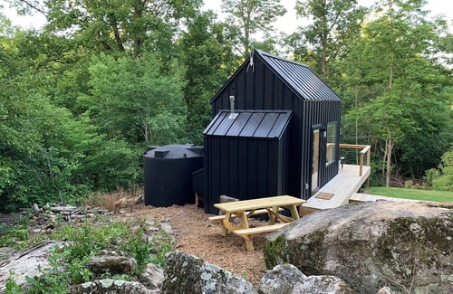 Fayetteville Cabin | Off-Grid Scandinavian Cabin on 23 acres only 15 Mins from the U of A