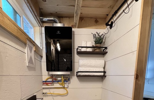 Bayfield House | OFF GRID Tiny home at Vallecito Lake