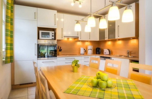 Ostseebad Prerow House | Offer 13.9.to 20.9.25 still available, top location, sauna, paid beds, WLAN fiber optics