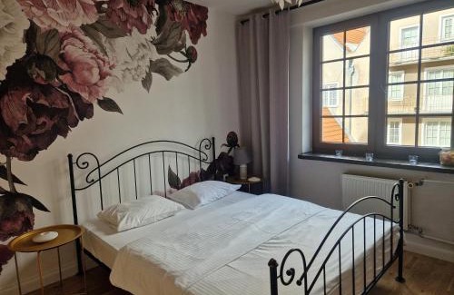 Elblag Apartment | Oficyna Form - Apartament Dwupoziomowy