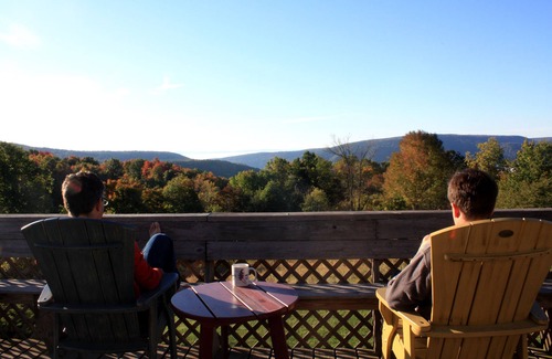 Mill Run House | Ohiopyle's Best Location for a Reunion or Peaceful Getaway!