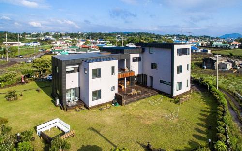 Seongsan House | Ojori Bnb
