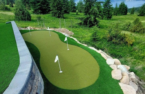 Central Okanagan House | Okanagan Acreage close 2 Predator Ridge Golf, Wine, Beach, 50th parallel, Hiking