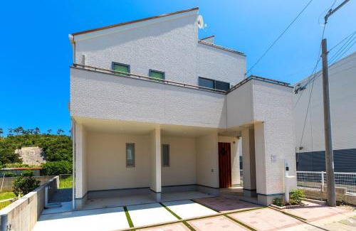 Maeda Villa | Okinawa Seaside Besso5