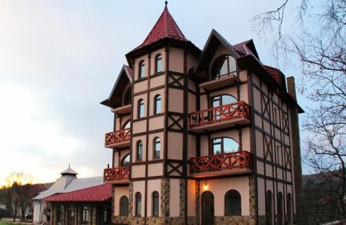Vorokhta Hotel | Oksamit Resort