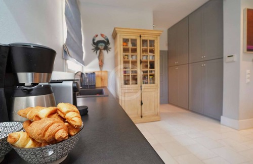 Papastavraiika Villa | Olive Grove Rock Villa, the perfect villa for 14-18 Guests