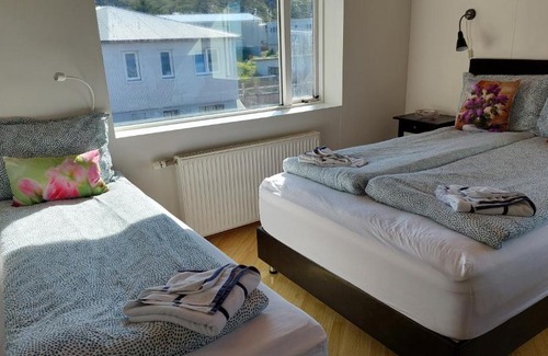 Olafsvik House | Olafsvik Guesthouse