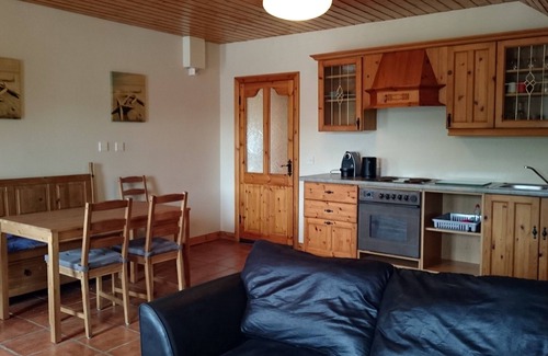 Cahirciveen Apartment | Old Abbey View Townhouse Apartment