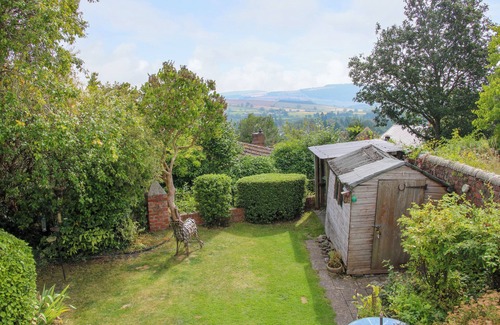 Bishops Castle Cottage | OLD BRICKLAYER'S ARMS, pet friendly in Bishop's Castle