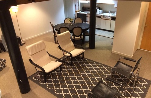 Center City East Condo | Old City - Spacious Bii-Level Loft