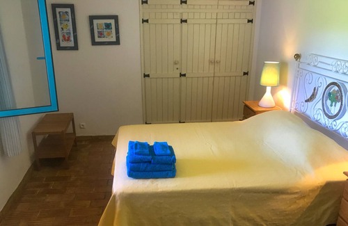 Olhao Cottage | Old cottage, expanded and modernized, with large swimming pool and large garden