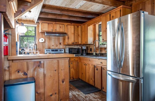 Kerrville Cottage | Old Fellow's Farmhouse