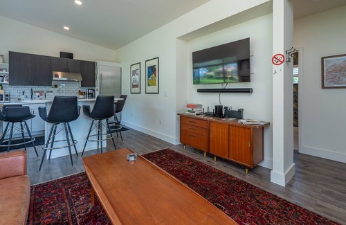 Old Fort House | Old Fort Adventures | New Build, Pet-Friendly & Walking Distance to Old Fort!